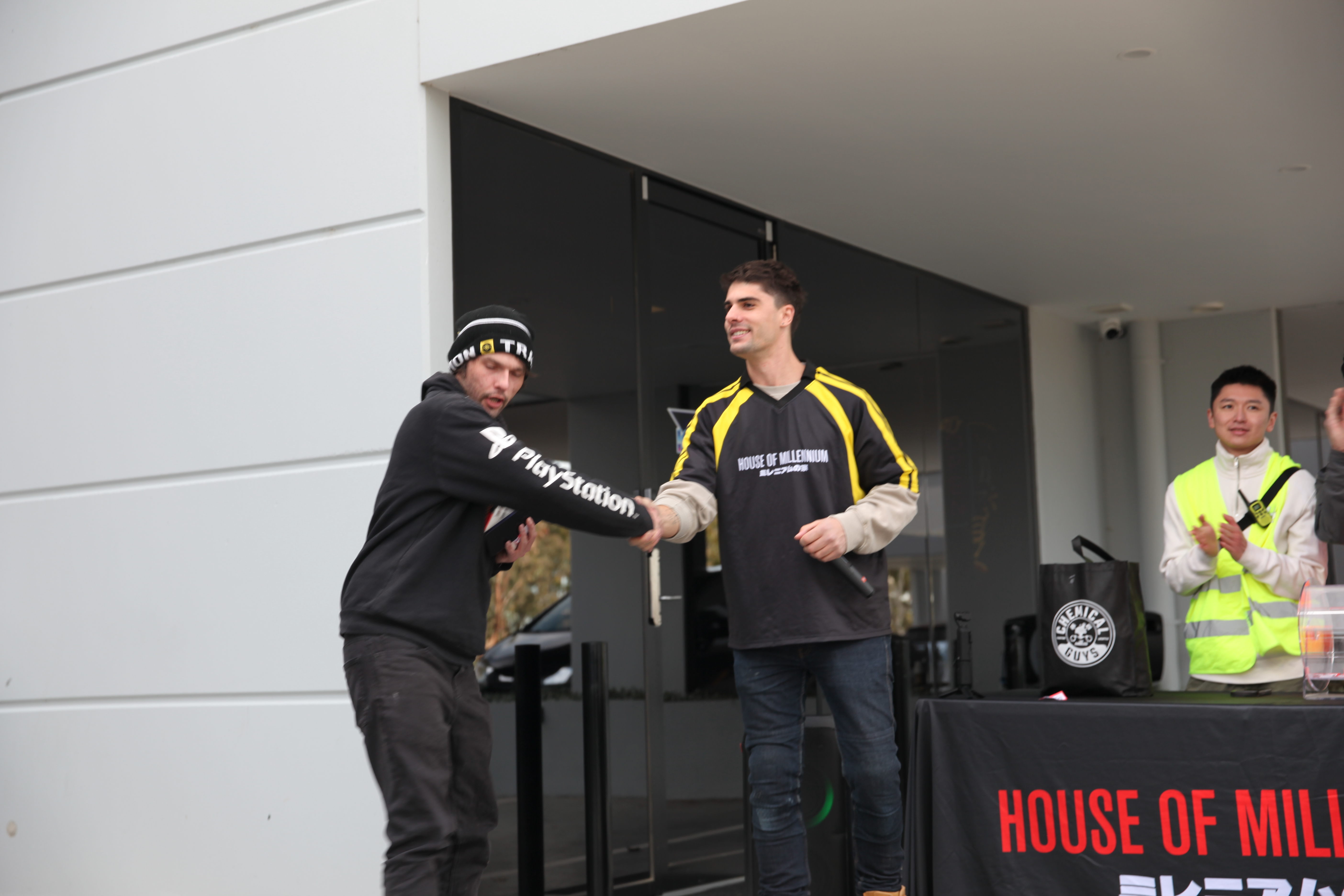 HOM x Kamikaze Cafe